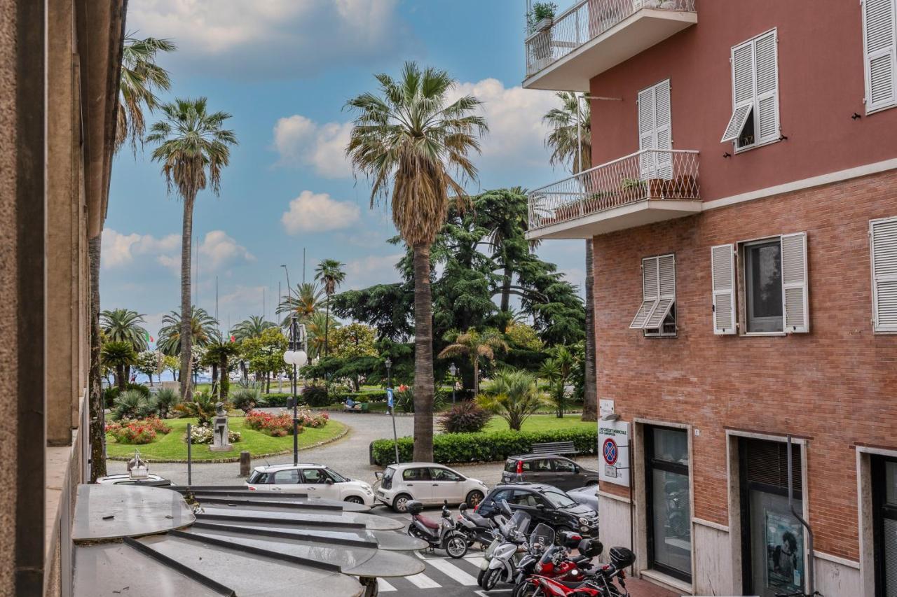 Downtown Srl - Croce Di Malta Royale Apartment La Spezia Exterior foto